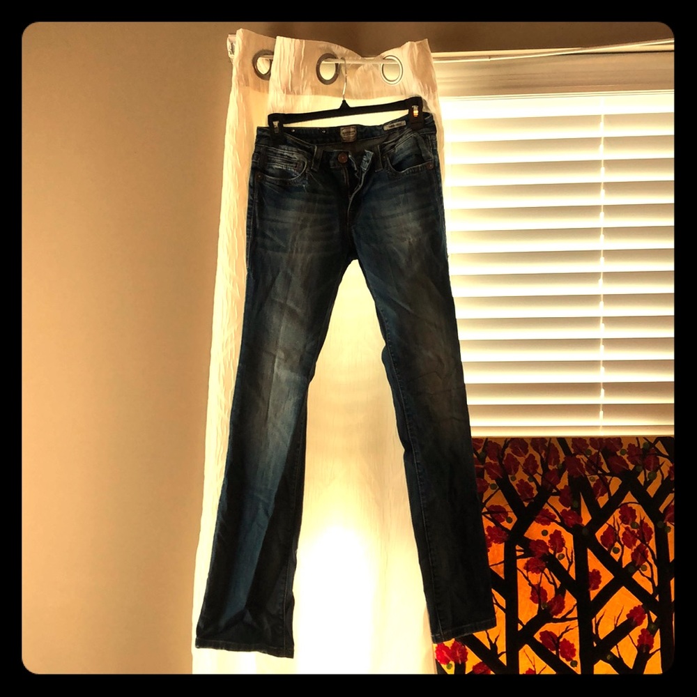 Anoname Jeans